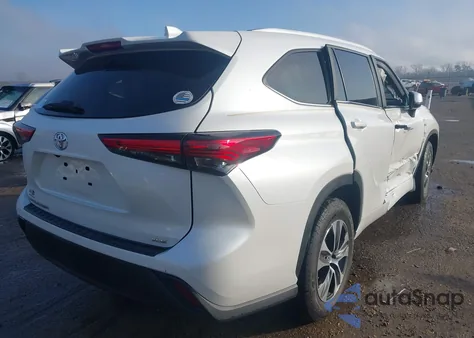 2023 Toyota Highlander Xle из США, поврежденный, VIN 5TDKDRAHXPS031303